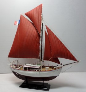 Яхта "Kurun"  1/60  Heller