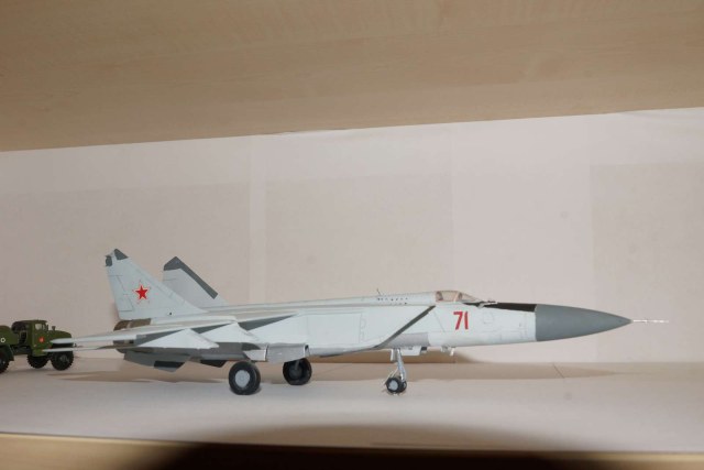 МиГ-25 П