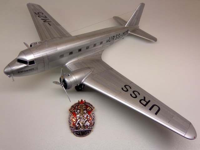 Дуглас ДС-2 Управления международных воздушных линий