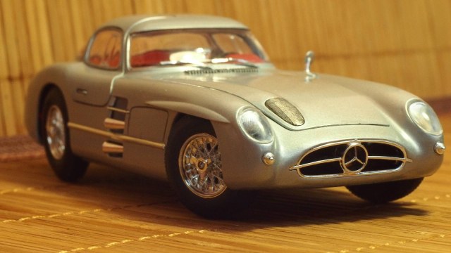 Mercedes-Benz 300 SLR (Uhlenhaut Coupe)