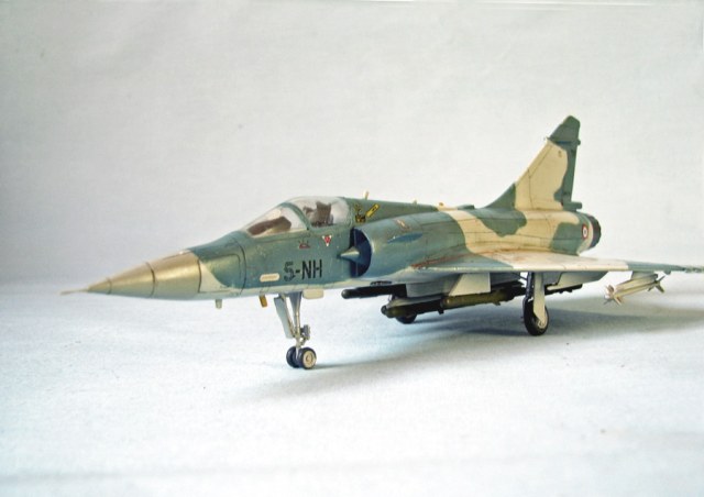 Dassault Mirage 2000