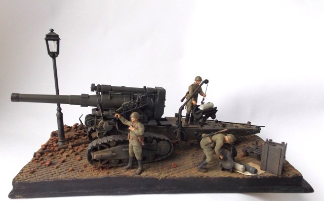 Гаубица Б 4 в Берлине