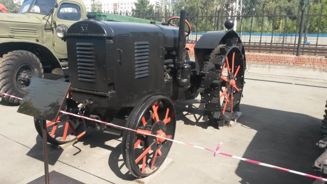 Трактор ХТЗ-15/30 г. Новосибирск