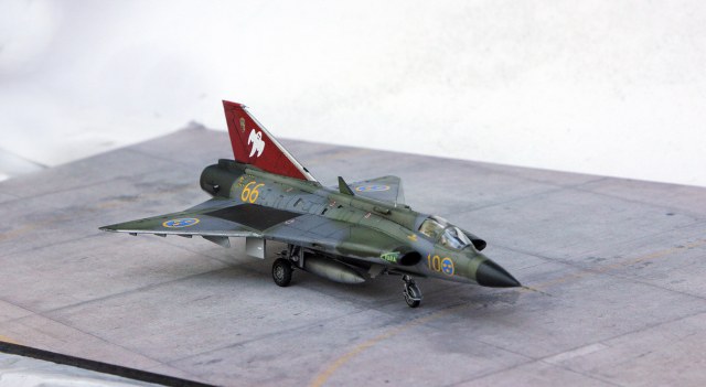 Saab J-35F1 Draken