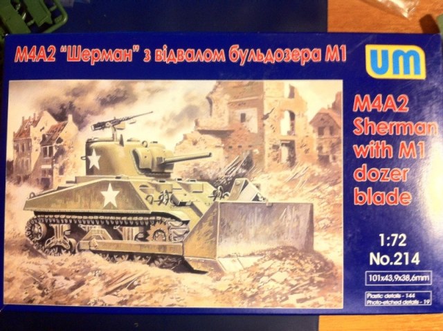 M4A2 'Sherman', с отвалом бульдозера М1