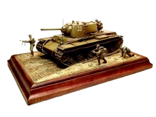 Тяжелый танк КВ-1