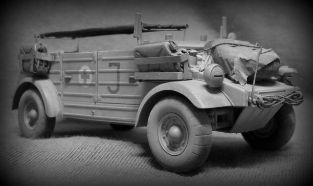 Volkswagen Тур 82 Kübelwagen DAC Krankenwagen