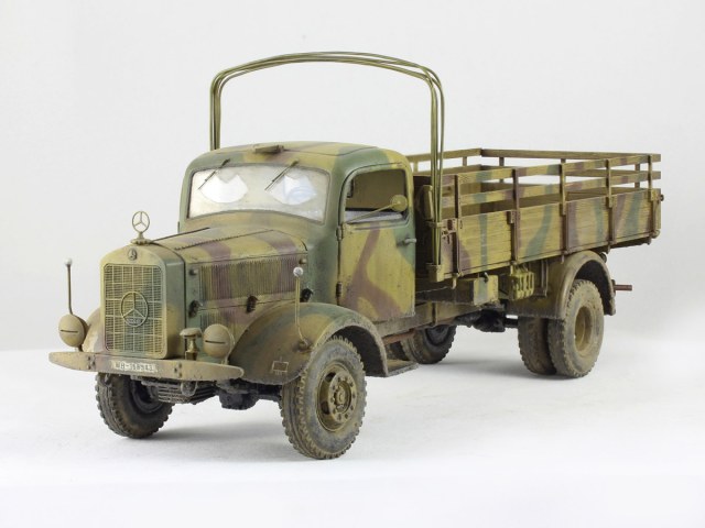 Mersedes-Benz L4500A