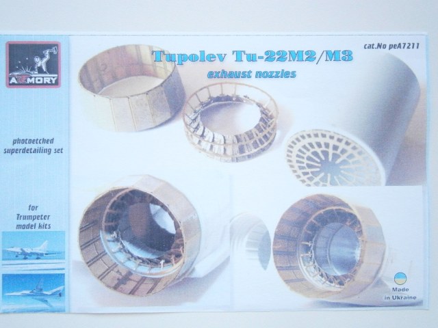 Сопла  на ТУ-22М3  1/72