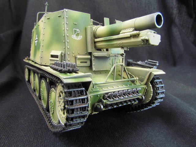 Sd.Kfz.138/1 Geshutzwagen 38H fur Sig33