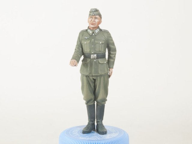 German Staff Personnel: Шофер