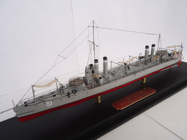 Французский эскадренный миноносец Spahi