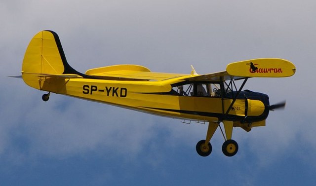 -PZL-101_Gawron.jpg