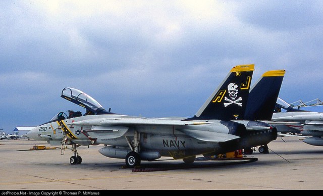F-14A 200 VF-84 1983-89.jpg