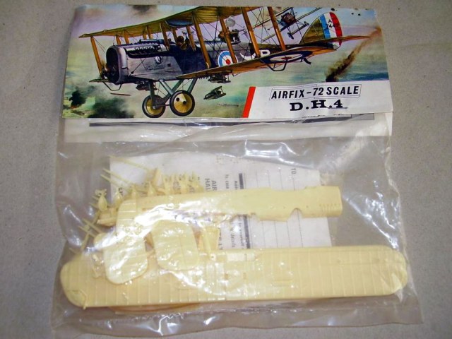 Airfix_DH4_2.jpg