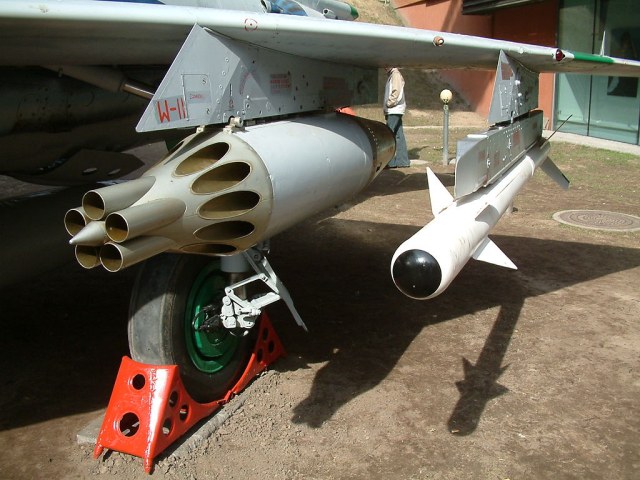 1024px-MiG-21_RB19.jpg