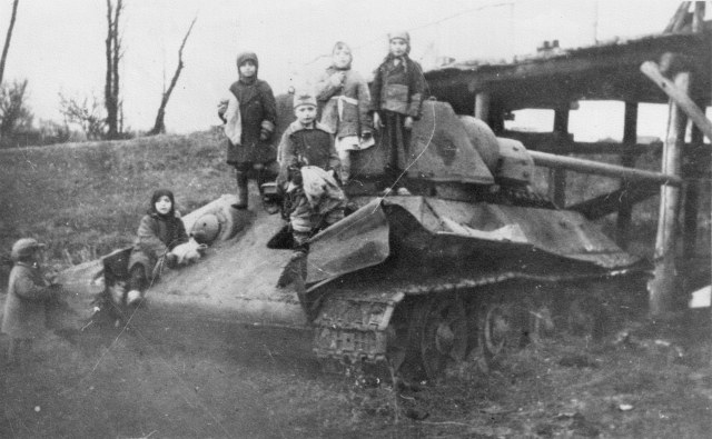 t-34-children.jpg