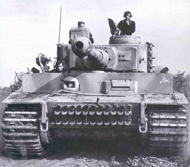 Nemeckiy-tank-Tigr.jpg