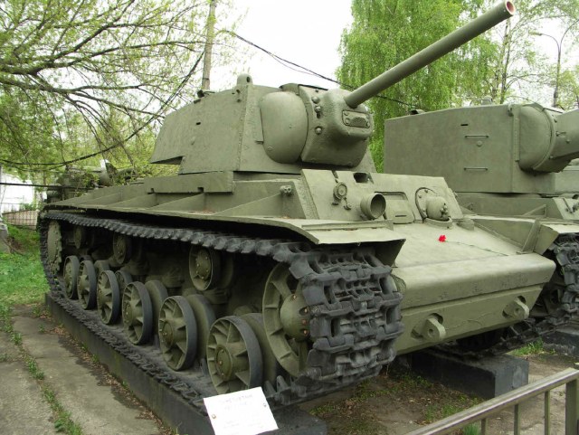 KV-1.jpg