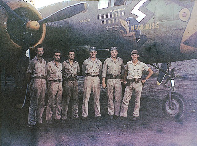b-25_498bs_11_13.jpg