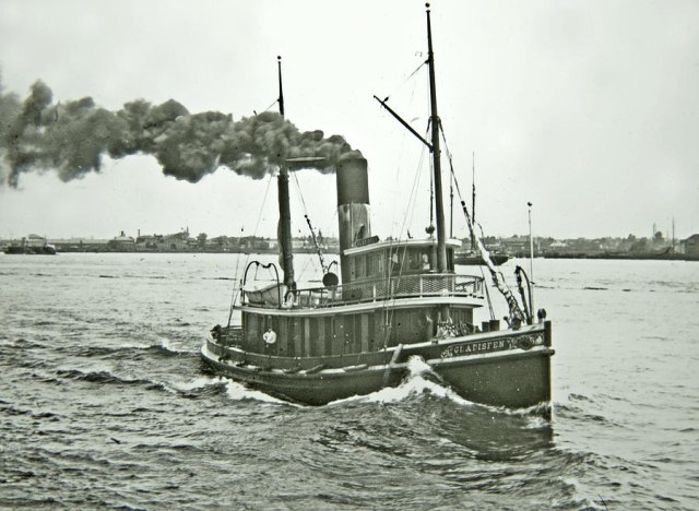 tugboat-gladisfen-hudson-river-c-1900-vintage-photograph-a-gurmankin.jpg
