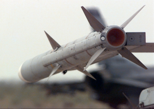 AIM-120 nozzle.png