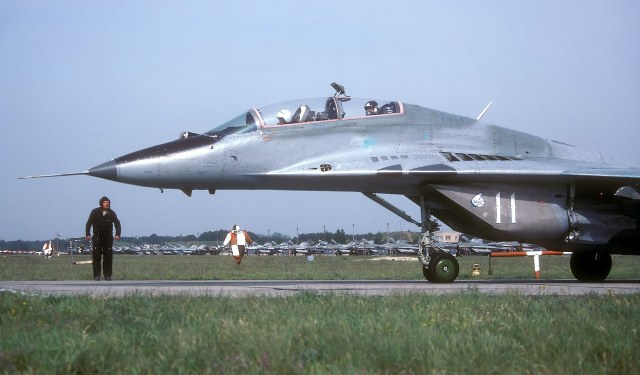 mig-29ub.24259.jpg
