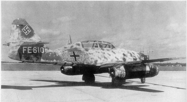Me262 Schwalbe cz2 AJ-Press_Page_055.jpg