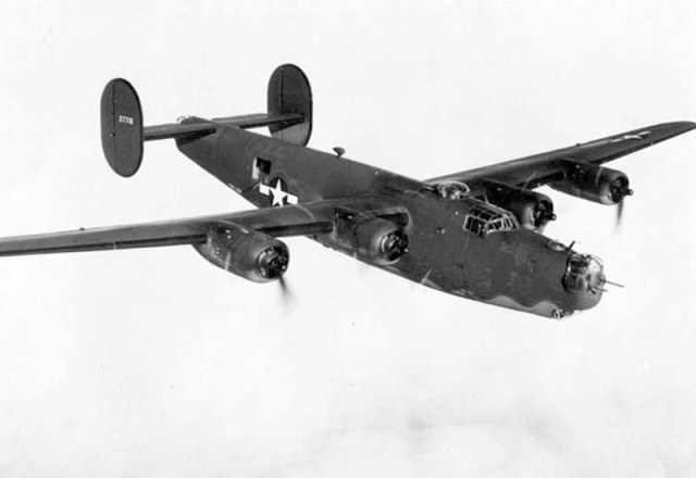 consolidated-b24-liberator_30.jpg