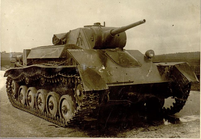T-70 42.jpg