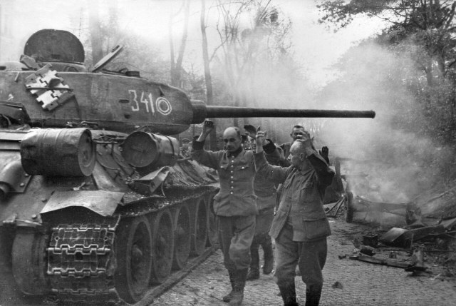 Т-34-85_183-45_248 (3) (1).jpg