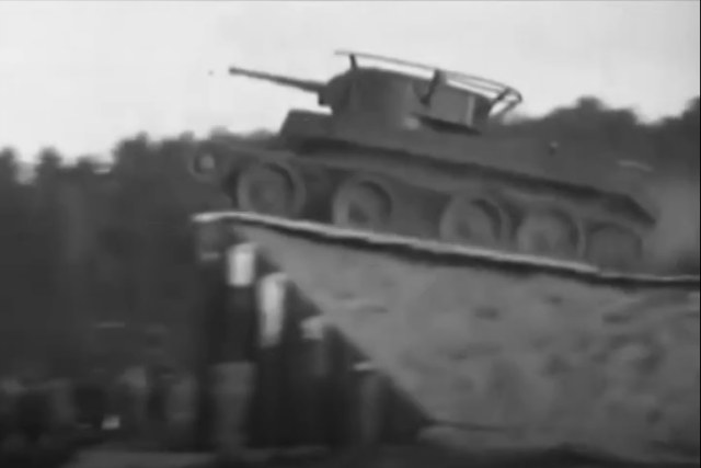 БТ-7 00001.jpg