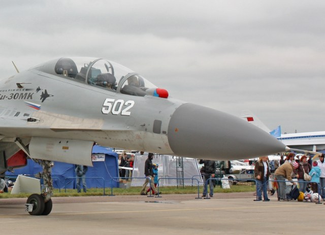 Sukhoi_Su-30MK_on_the_MAKS-2009_(02)а.jpg