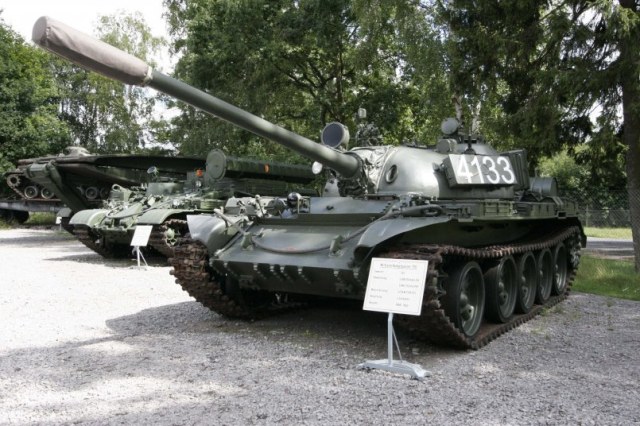 1421838402_t-55a_at_panzermuseum_munster.jpg