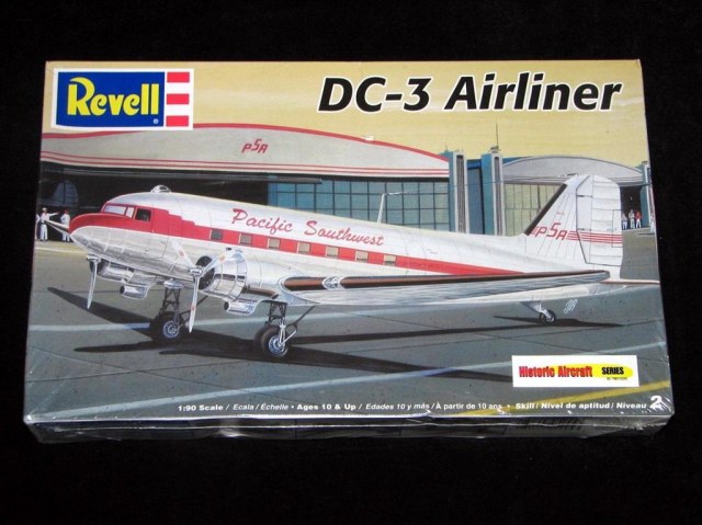 REVELL_DC-3.jpg