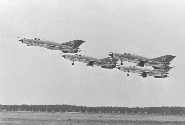 MiG-21_01.jpg