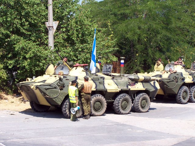 btr80_07.jpg