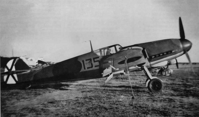 Me109-(6x135)-Spain-303f-s.jpg