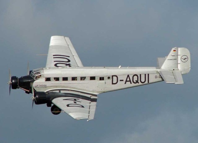44093859_Junkers_JU52_3m_0000000000_.jpg
