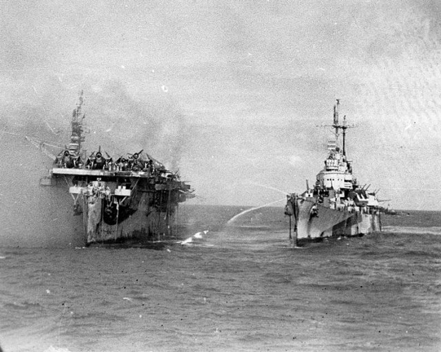 USS_Birmingham_comes_alongside_the_burning_USS_Princeton.jpg