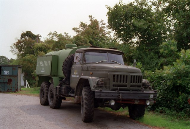 ZIL-131_fuel_truck.JPEG