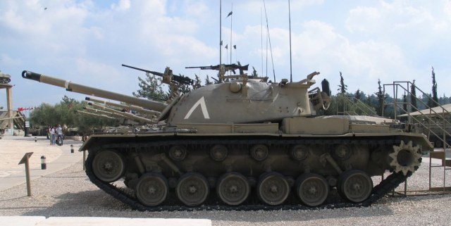 M48A3-Patton-1-2.jpg