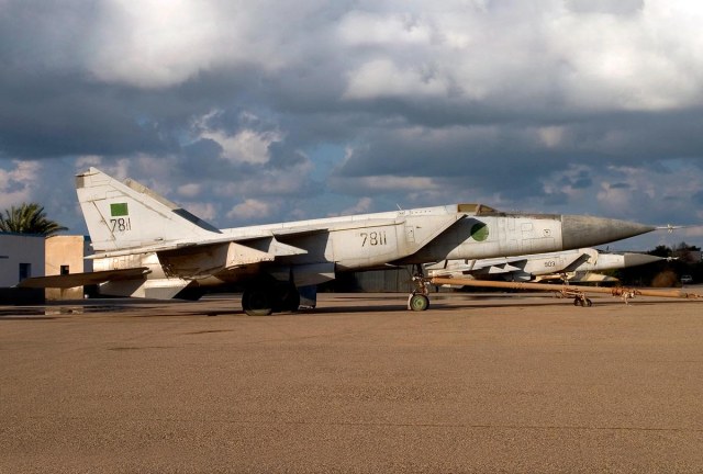 5.MiG-25PD-VVS-Livii..jpg