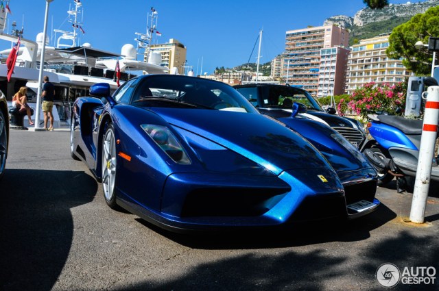 ferrari-enzo-ferrari-c454025112015185611_1 (1).jpg