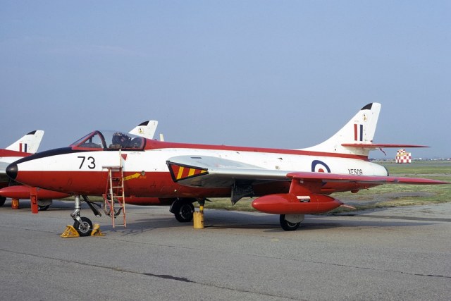 Hawker_Hunter_F6,_UK_-_Air_Force_AN2253953.jpg