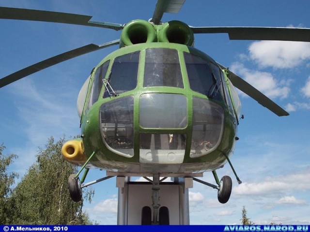 mi-8_40.jpg