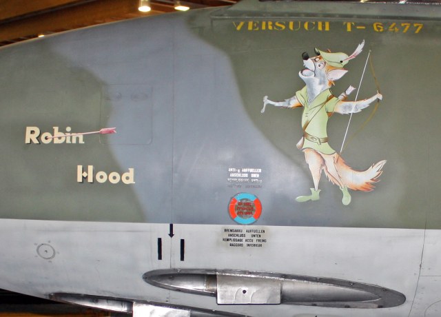 94_Hunter Mk.58 (J-4152).JPG