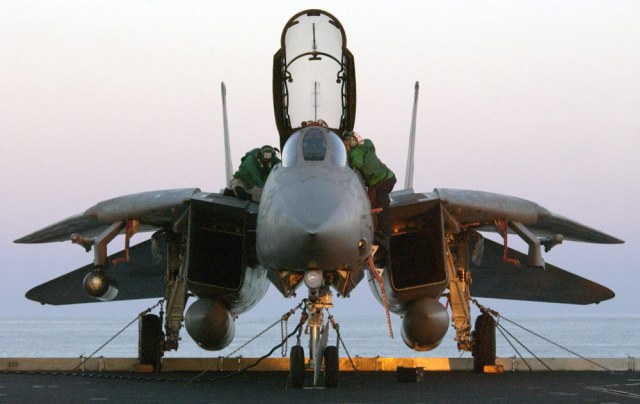 grumman_f14_tomcat_3.jpg