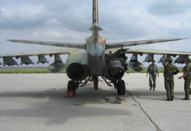 su-25-grach-bronirovannyj-dozvukovoj-shturmovik14.jpg