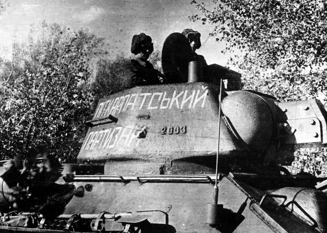 Т-34_43_112_0448.jpg